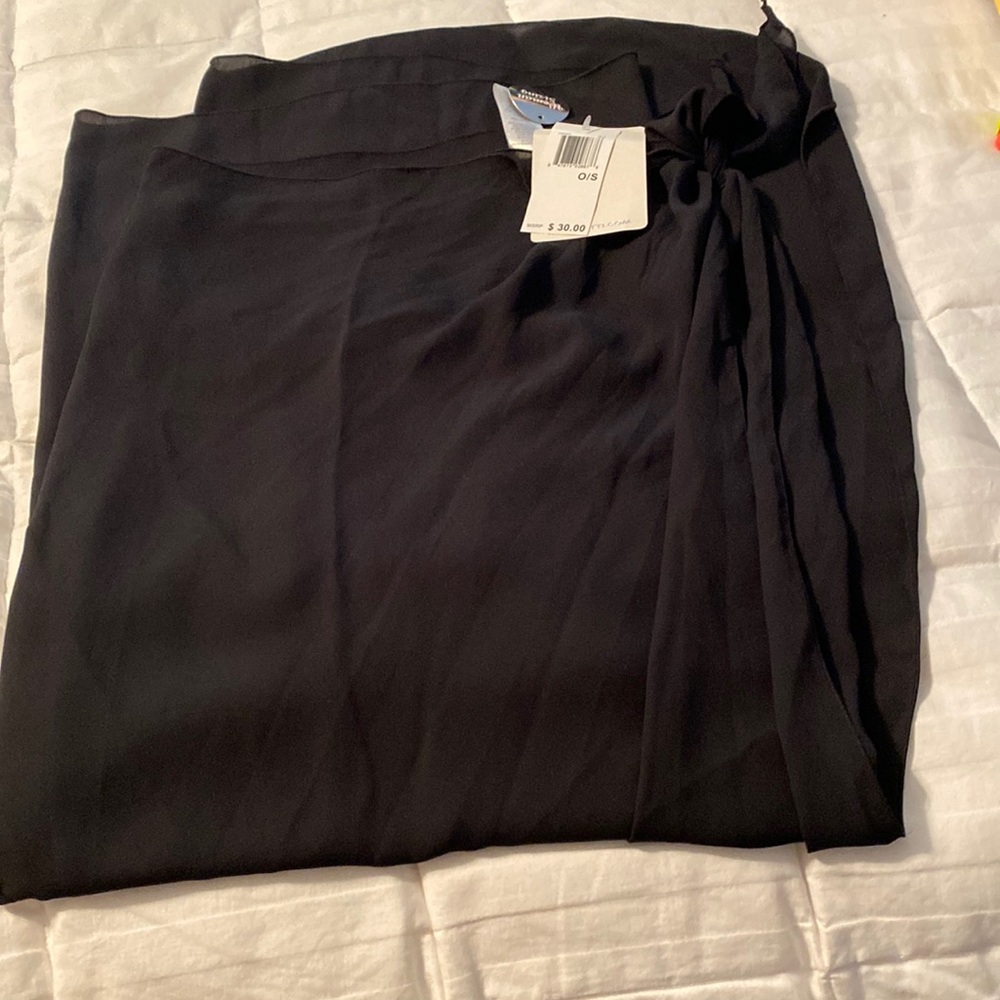 NWT Womens sarong